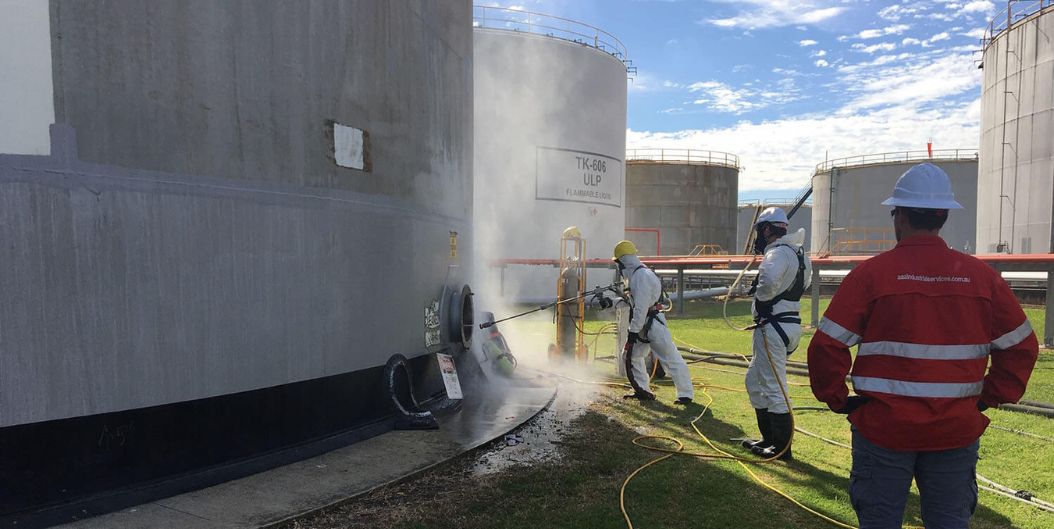 How-To-Maintain-And-Clean-Your-Industrial-Tanks