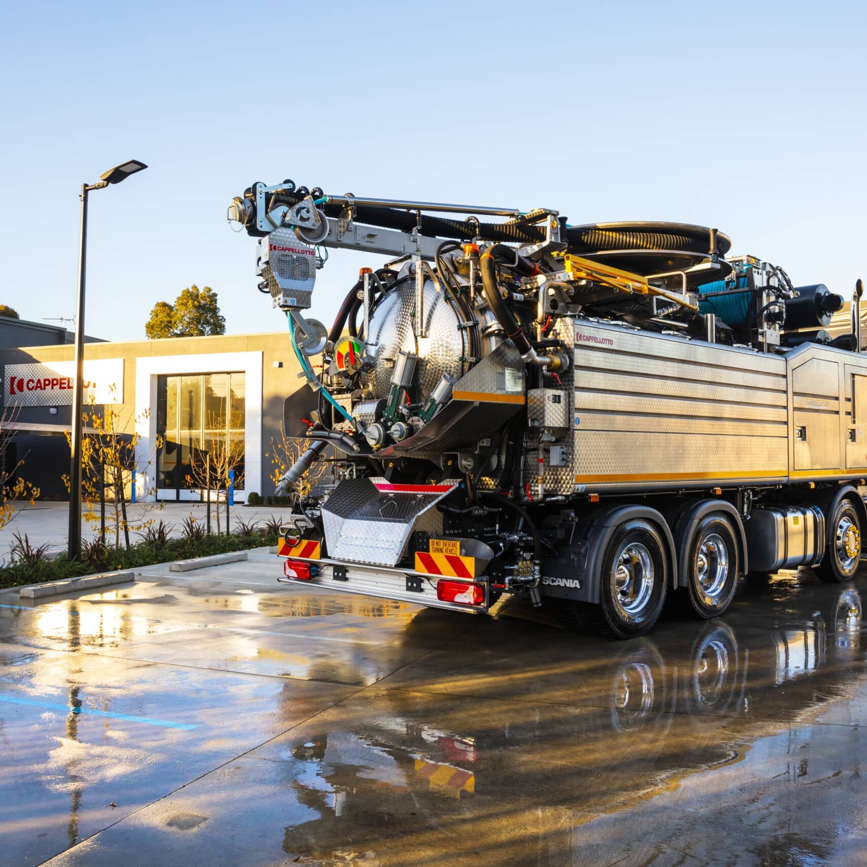 Austrans Recycler Service Trucks